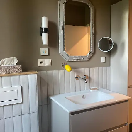 Copper Beech Place Apartment Achim