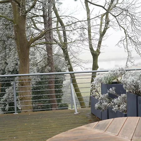 Copper Beech Place Apartment Achim