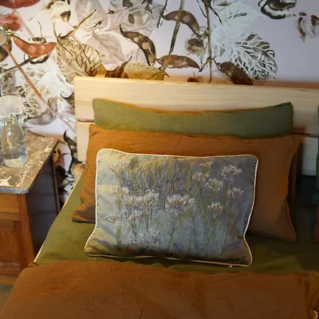 Copper Beech Place * Achim